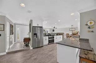 6314 Wisteria Ln, Apollo Beach, FL 33572 - Photo 21