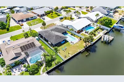6314 Wisteria Lane, Apollo Beach, FL 33572 - Photo 53