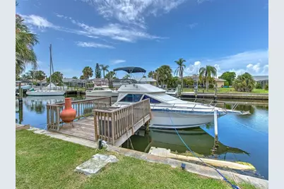 6314 Wisteria Lane, Apollo Beach, FL 33572 - Photo 59