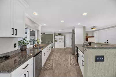 6314 Wisteria Lane, Apollo Beach, FL 33572 - Photo 17