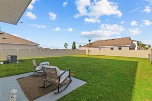 8210 Dolphin Blf Blvd, Wesley Chapel, FL 33545 - Photo 33