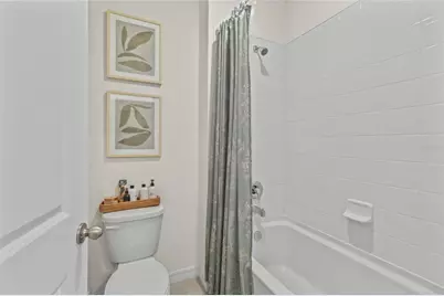 8210 Dolphin Bluff Boulevard, Wesley Chapel, FL 33545 - Photo 27