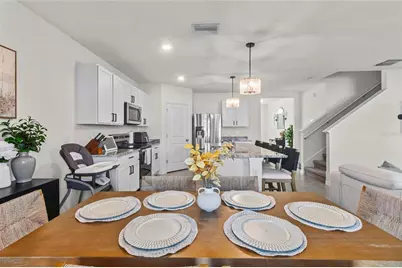 8210 Dolphin Bluff Boulevard, Wesley Chapel, FL 33545 - Photo 11