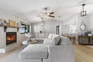 11271 W Coral Ct, Crystal River, FL 34429 - Photo 7
