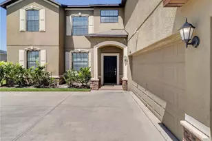 5063 Ivory Stone Dr, Wimauma, FL 33598 - Photo 5
