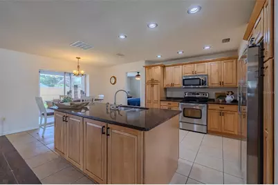6711 Conetta Drive, Sarasota, FL 34243 - Photo 7
