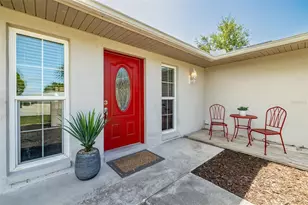 6711 Conetta Dr, Sarasota, FL 34243 - Photo 3