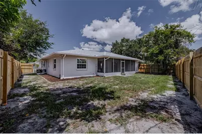 6711 Conetta Drive, Sarasota, FL 34243 - Photo 25