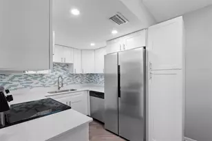4050 4th St N, Saint Petersburg, FL 33703 - Photo 13