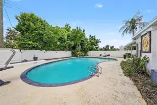 404 Clarissa Dr, Brandon, FL 33511 - Photo 41