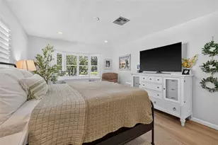 1743 Delaware Ave NE, Saint Petersburg, FL 33703 - Photo 15