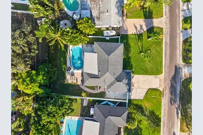 1743 Delaware Avenue NE, Saint Petersburg, FL 33703 - Photo 35