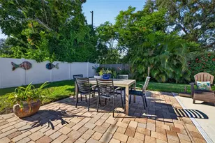 1743 Delaware Ave NE, Saint Petersburg, FL 33703 - Photo 31