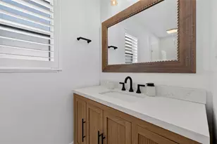 1743 Delaware Ave NE, Saint Petersburg, FL 33703 - Photo 17