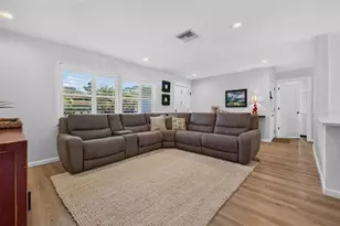 1743 Delaware Ave NE, Saint Petersburg, FL 33703 - Photo 9