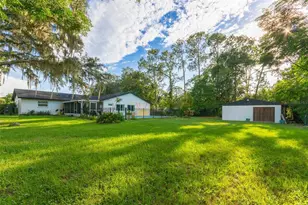 12231 Kelly Ln, Thonotosassa, FL 33592 - Photo 3