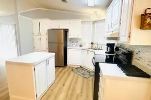 7112 Pine Needle Ln, Brooksville, FL 34601 - Photo 5