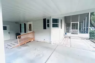 7112 Pine Needle Ln, Brooksville, FL 34601 - Photo 17