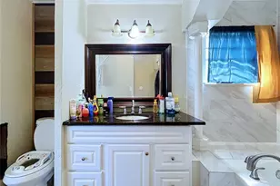 9507 Six Mile Creek Rd, Tampa, FL 33610 - Photo 33