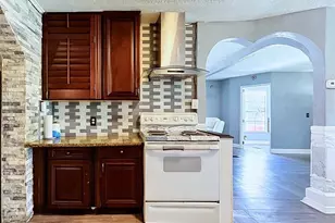 9507 Six Mile Creek Rd, Tampa, FL 33610 - Photo 25