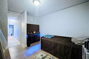 9507 Six Mile Creek Rd, Tampa, FL 33610 - Photo 45