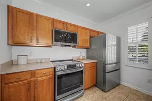 4909 Elizabeth Anne Cir, Tampa, FL 33616 - Photo 5