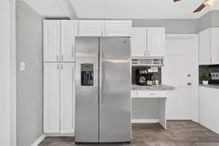5520 8th Ave N, Saint Petersburg, FL 33710 - Photo 19