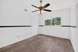 5520 8th Ave N, Saint Petersburg, FL 33710 - Photo 27