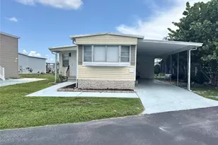 347 Mount Saxon Ave NE, Saint Petersburg, FL 33702 - Photo 17