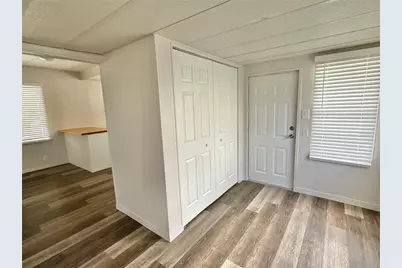 347 Mount Saxon Avenue NE #324, Saint Petersburg, FL 33702 - Photo 11