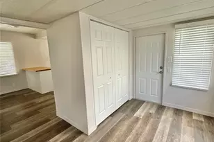347 Mount Saxon Ave NE, Saint Petersburg, FL 33702 - Photo 11