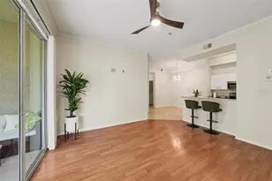 17108 Carrington Park Dr, Tampa, FL 33647 - Photo 15