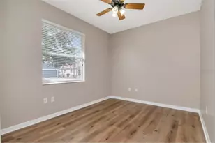 21433 Diamonte Dr, Land O Lakes, FL 34637 - Photo 15