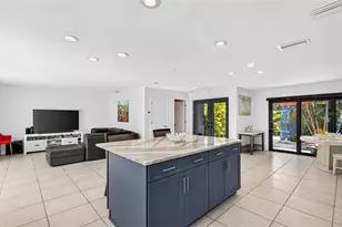 114 12th St, Belleair Beach, FL 33786 - Photo 9