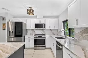 114 12th St, Belleair Beach, FL 33786 - Photo 7