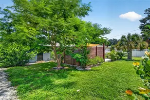114 12th St, Belleair Beach, FL 33786 - Photo 35