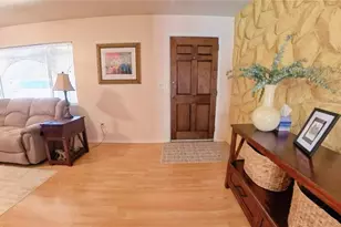12215 Orchid Ln, Thonotosassa, FL 33592 - Photo 7