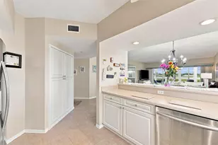 6450 Shoreline Dr, Seminole, FL 33708 - Photo 17