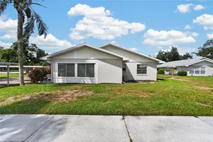 401 De Grasse Pl, Sun City Center, FL 33573 - Photo 33
