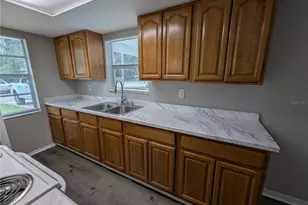 3103 E 23rd Ave, Tampa, FL 33605 - Photo 9