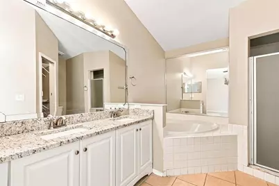 4758 Muir Village, Orlando, FL 32808 - Photo 13