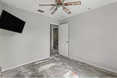 2603 W Henry Avenue, Tampa, FL 33614 - Photo 15