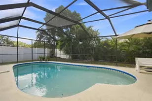 157 Foxcroft Dr E, Palm Harbor, FL 34683 - Photo 31