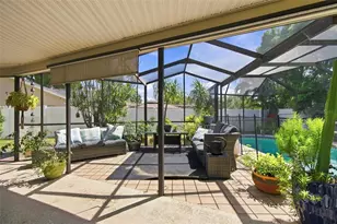 157 Foxcroft Dr E, Palm Harbor, FL 34683 - Photo 31