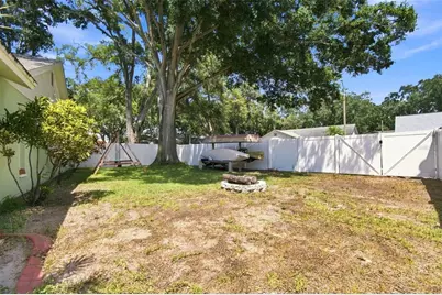 157 Foxcroft Drive E, Palm Harbor, FL 34683 - Photo 37