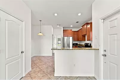 31141 Claridge Place, Wesley Chapel, FL 33543 - Photo 7
