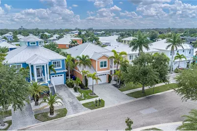 6411 Grenada Island Avenue, Apollo Beach, FL 33572 - Photo 7