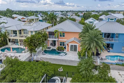 6411 Grenada Island Avenue, Apollo Beach, FL 33572 - Photo 71