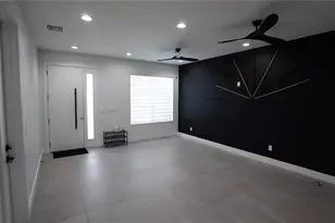 3213 W Abdella St, Tampa, FL 33607 - Photo 3