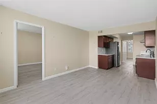 4720 Locust St NE, Saint Petersburg, FL 33703 - Photo 17